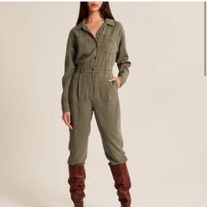 NWT ABERCROMBIE & FITCH* Jumpsuit